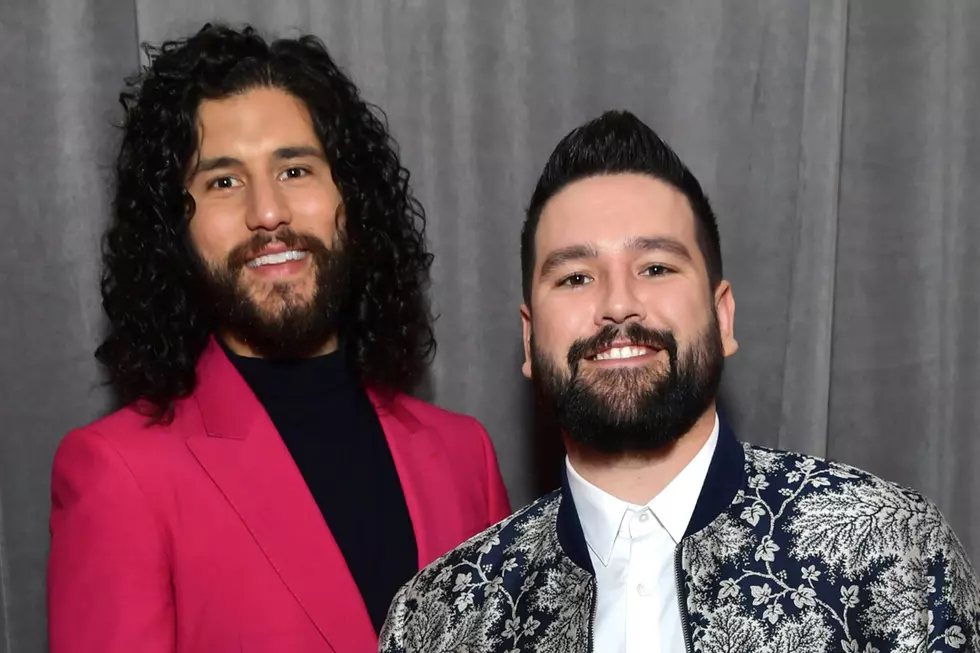 Dan + Shay’s Shay Mooney Hopes His Kids Don’t Follow In His Footsteps